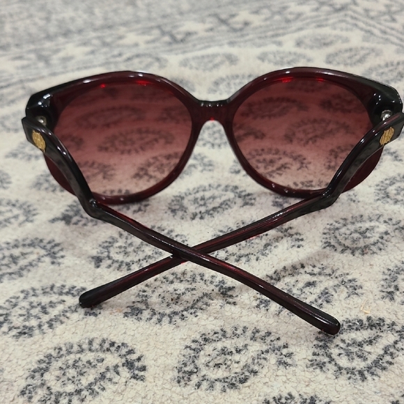 House of Harlow 1960 Robyn 04 Wine Sunglasses main image 4